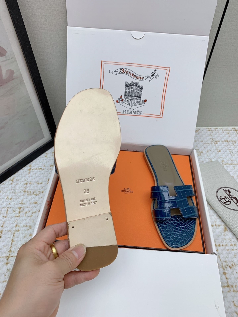 H**me5 slippers